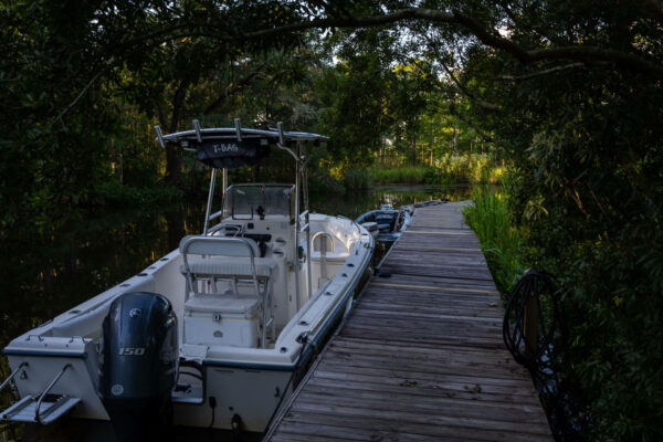 Speedboat