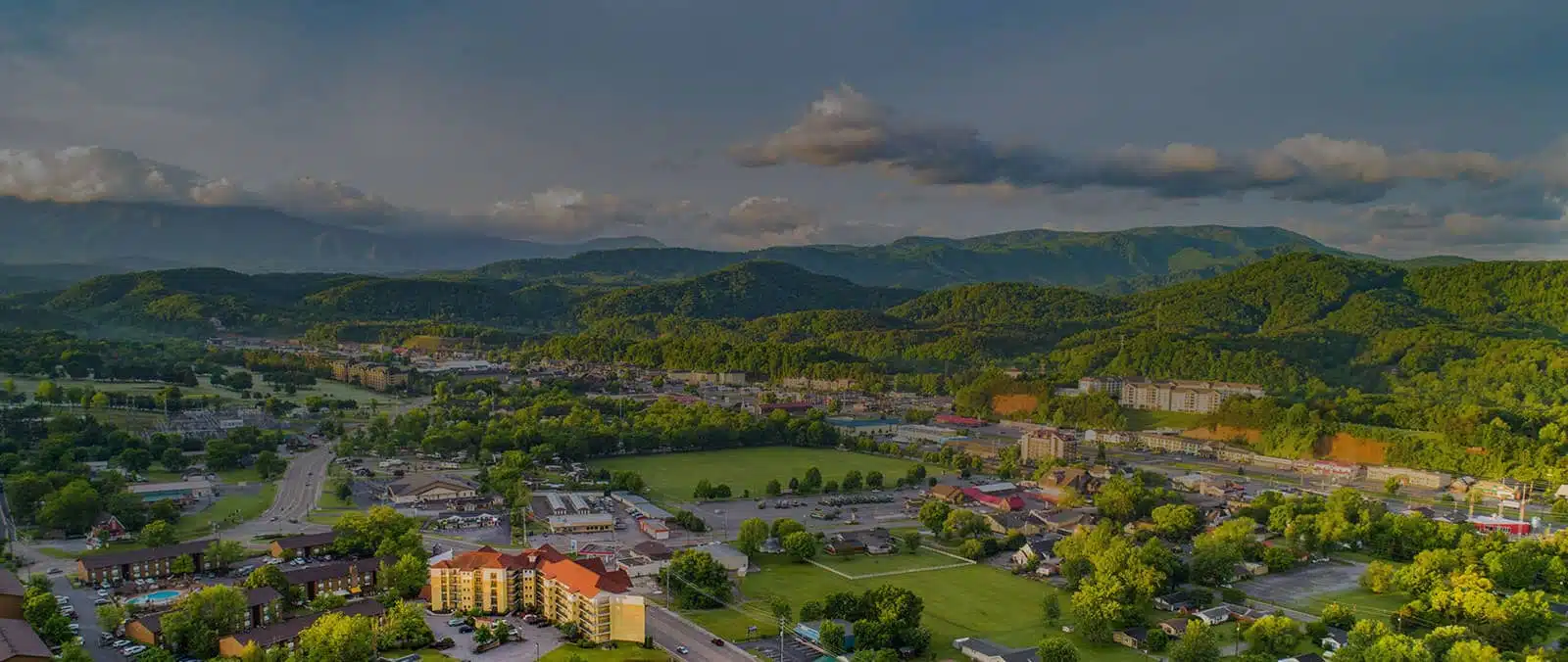 7 Reasons to Stay at an RV Resort in Pigeon Forge, TN